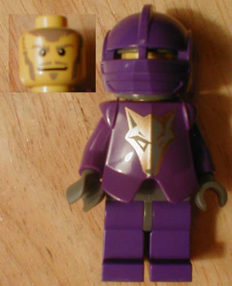 Preowned LEGO® Minifigure – Castle cas269 Knights Kingdom II Danju w/Gold Pattern Armor Dar