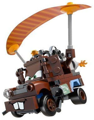 Preowned LEGO® Minifigure – Cars crs091 Tow Mater Parachute