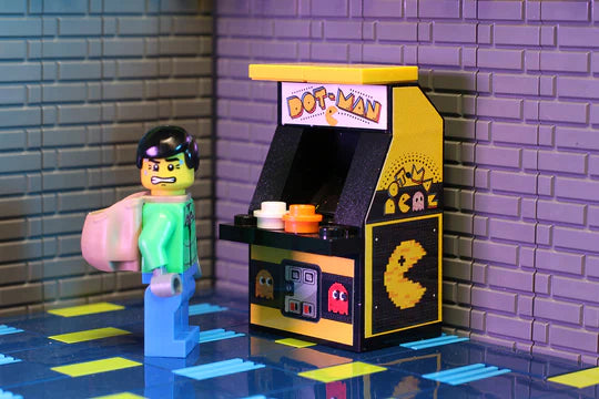 Brickshow Shop Dot-Man Custom Arcade Machine New Building Kit