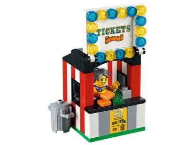 LEGO® Creator 10244 Fairground Mixer Building Kit