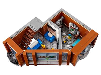 LEGO® Creator 10264 - Corner Garage Preowned Building Kit