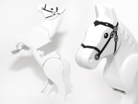 LEGO® 10352c01pb04 Horse, Movable Legs with Black Eyes, White Pupils