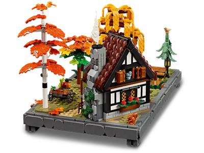 LEGO® Icons 11372-1 Autumn Cottage Garden