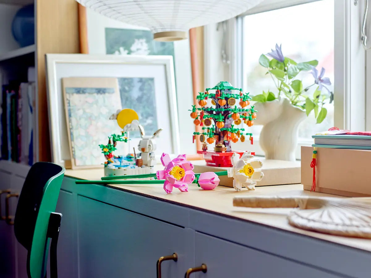 LEGO® Holiday & Event 40643 Jade Rabbit Building Kit