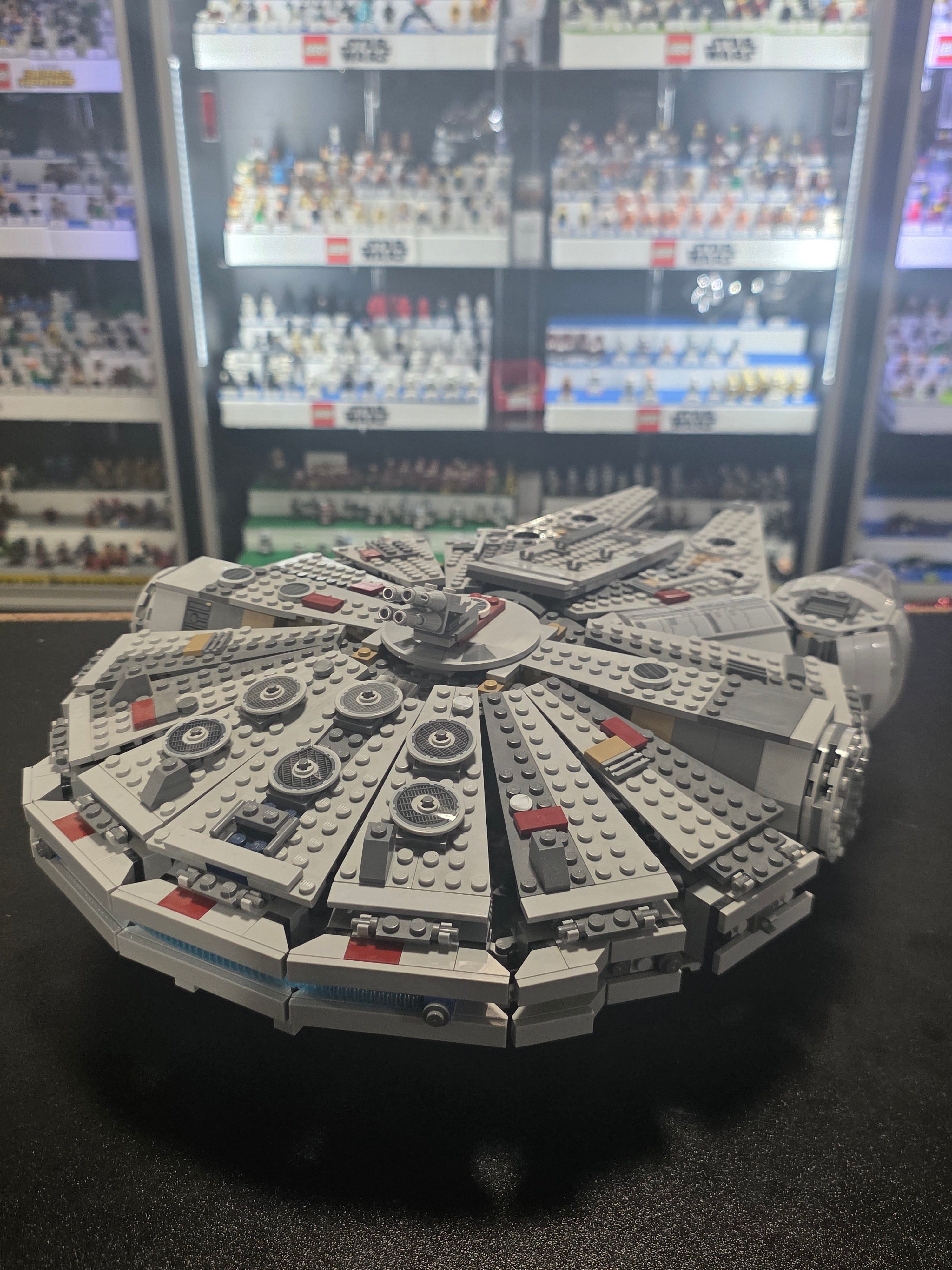 LEGO Star Wars Millennium Falcon 75105-1 (BUV)
