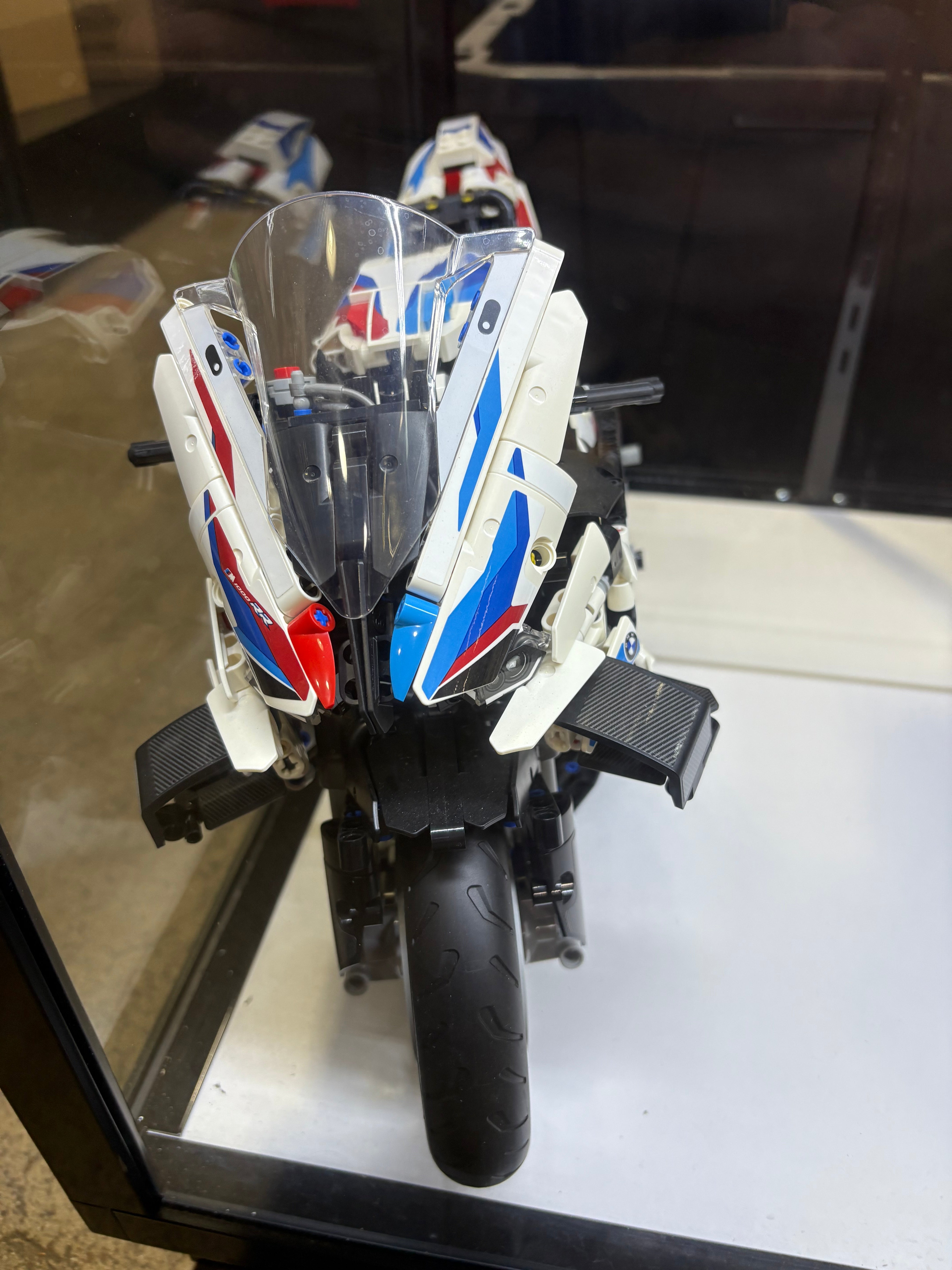 LEGO® Technic 42130-1 - BMW M 1000 RR BUV