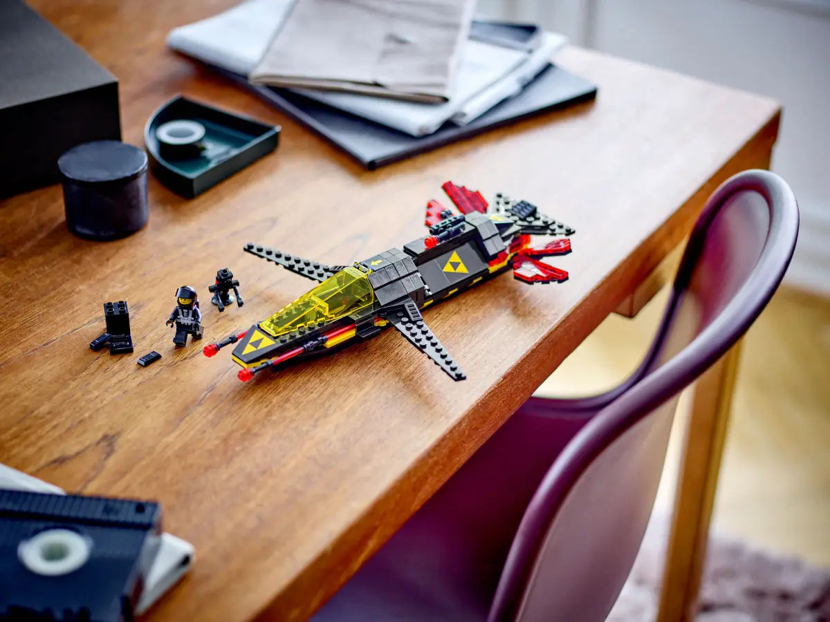 LEGO® Icons 40580 - Blacktron Cruiser Preowned Building Kit