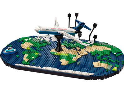 LEGO®  Exclusive 41838-2 Build Together Travel Moments