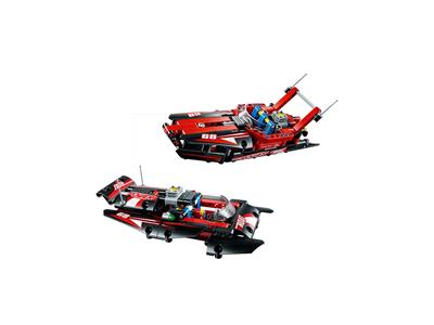 LEGO® Technic 42089 - Power Boat Preowned Building Kit