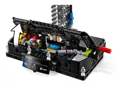LEGO® Technic 42221-1 NASA Artemis Space Launch System Rocket