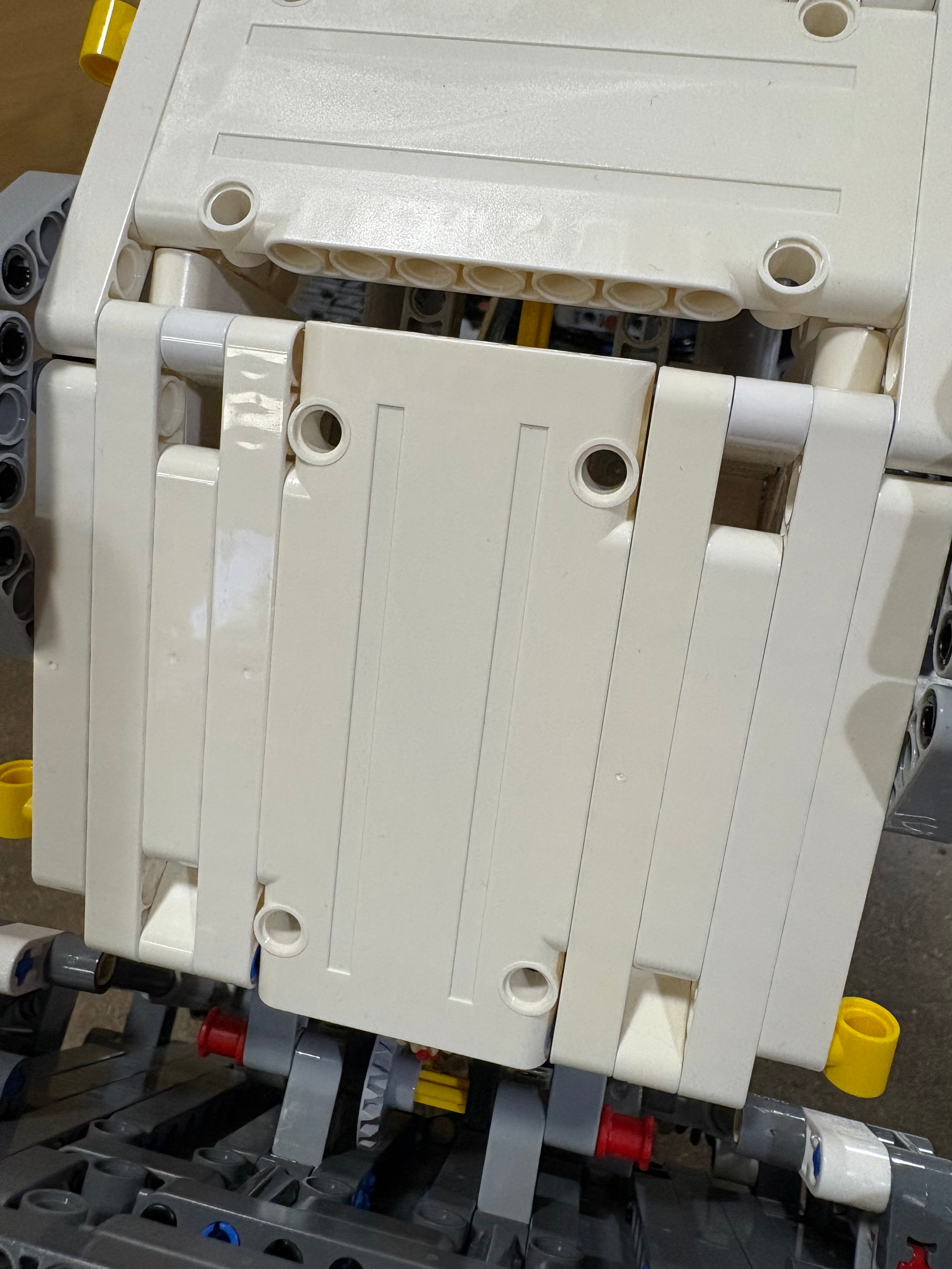 LEGO® Technic 42100-1 - Liebherr R 9800 BUV