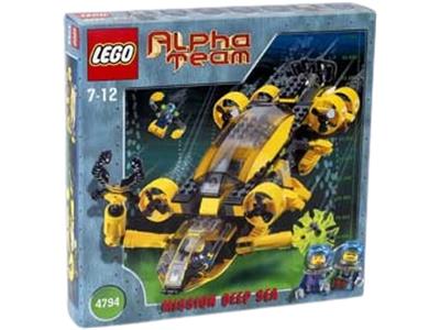 LEGO® Alpha Team 4794 Alpha Team Command Sub Building Kit