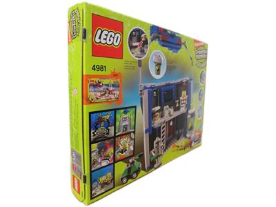 LEGO® Spongebob Squarepants 4981-1 - The Chum Bucket