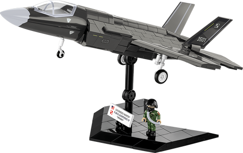 COBI™ F-35B Lightning II "Husarz" Fighter Jet: Set #5904