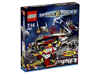 LEGO® Space Police 5980 Squidmans Pitstop - Limited Edition Building Kit