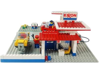 LEGO® Town 6375-2 - Exxon Gas Station