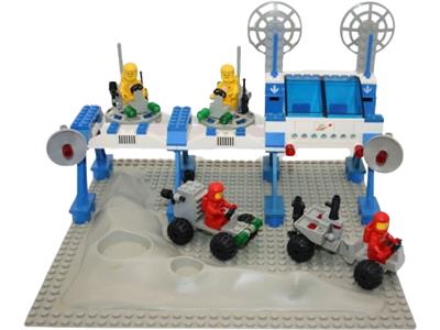 LEGO® Space 6930-1 - Space Supply Station