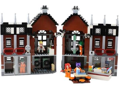 LEGO® The LEGO Batman Movie 70912-1 Arkham Asylum