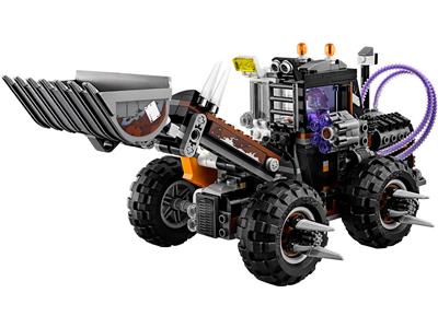 LEGO® Super Heroes 70915 Two-Face Double Demolition Building Kit