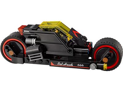 LEGO® Super Heroes 70915 Two-Face Double Demolition Building Kit
