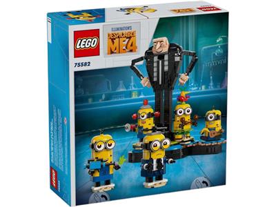 LEGO® Despicable Me and Minions 75582 - Brick-Built Gru and Minions Preowned Building Kit