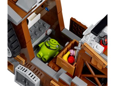 LEGO® Angry Birds 75825 - Piggy Pirate Ship Preowned Building Kit