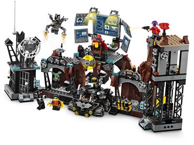 LEGO® DC Comics Super Heroes Batcave Clayface Invasion 76122-1