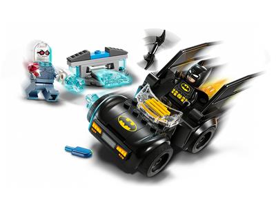 LEGO® Super Heroes 76301 - Batman & Batmobile vs. Mr. Freeze Preowned Building Kit