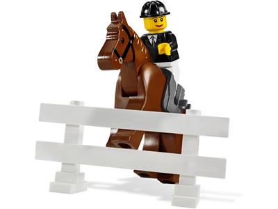 LEGO® City 7635-1 4WD with Horse Trailer