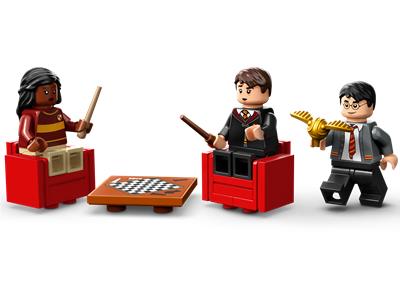 LEGO® Harry Potter 76409 Gryffindor House Banner Building Kit