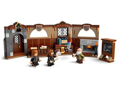 LEGO® Harry Potter 76442 - Hogwarts Castle: Charms Class Preowned Building Kit