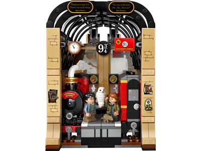 LEGO® Harry Potter 76450-1 Book Nook: Hogwarts Express