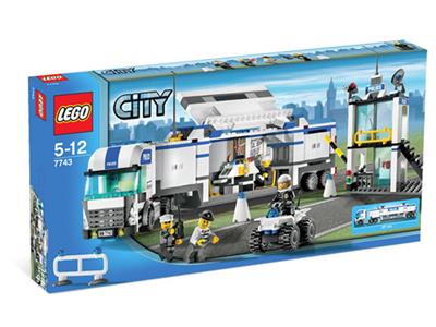 LEGO® City 7743 Police Command Center Building Kit