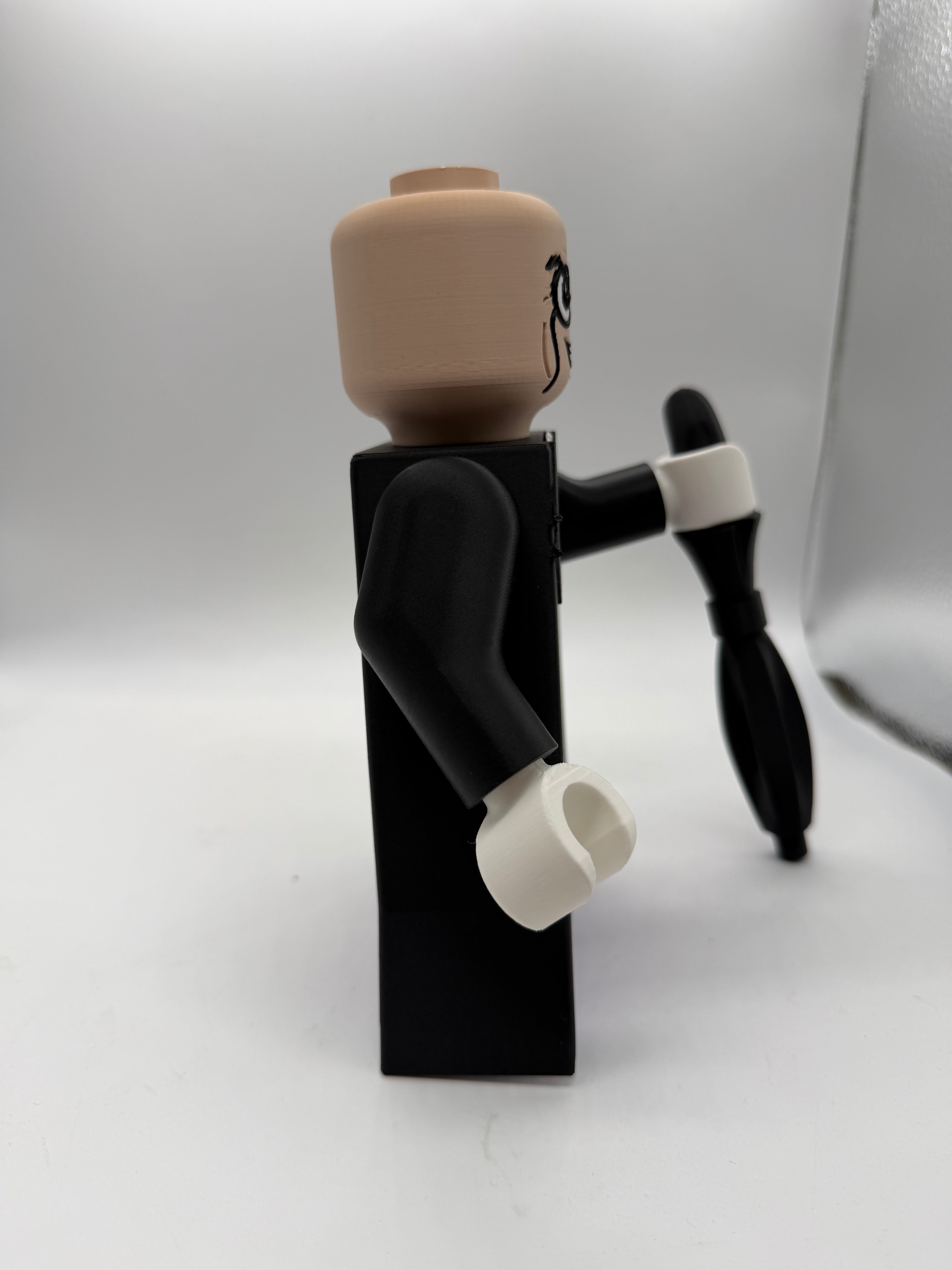 3D Printed The Penguin (Oswald Cobblepot) – Medium Scale 7.5"-8.5"