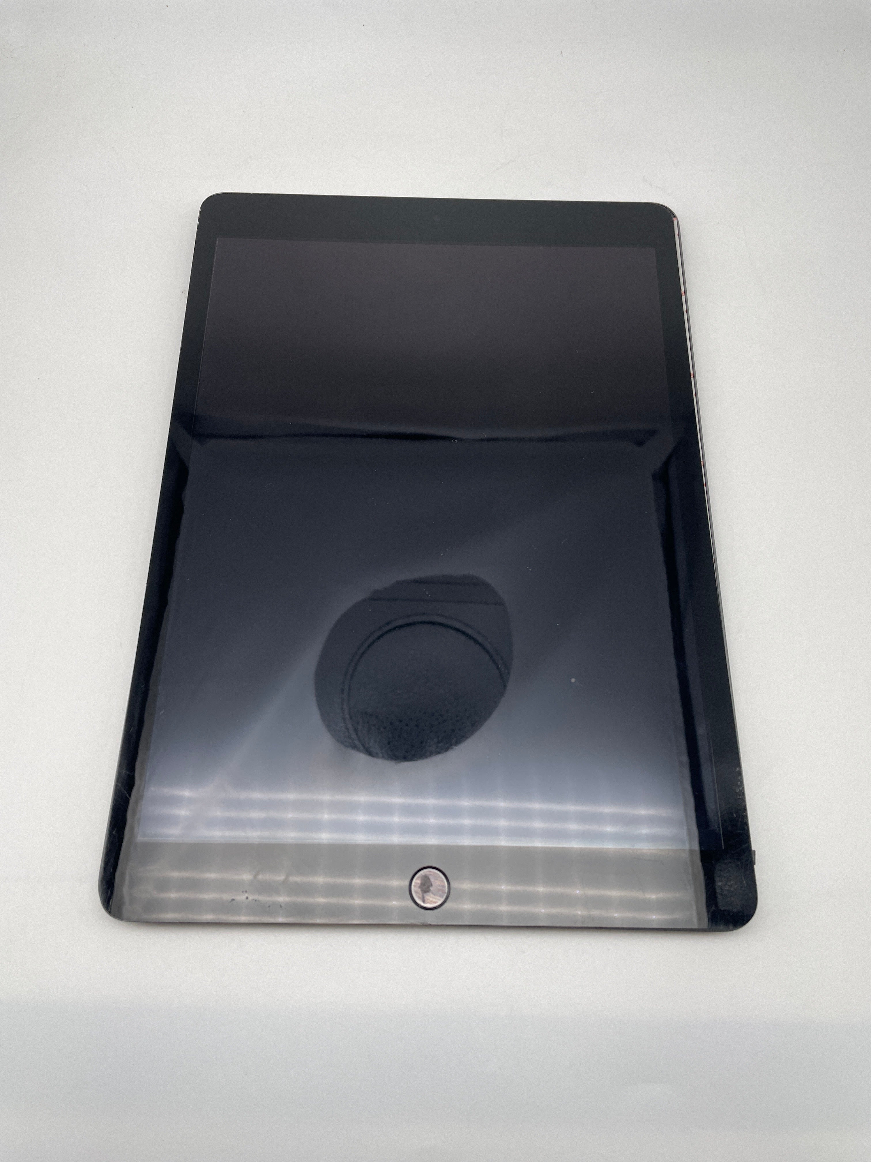 Apple IPad 7th Gen A2197 10.2 Inch Space Gray For Parts or Repair