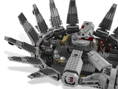 LEGO® Star Wars 7965-1 - Millennium Falcon