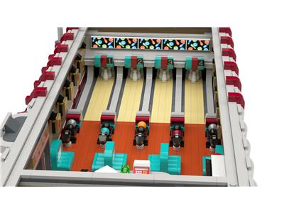 LEGO® BrickLink 910013-1 Retro Bowling Alley