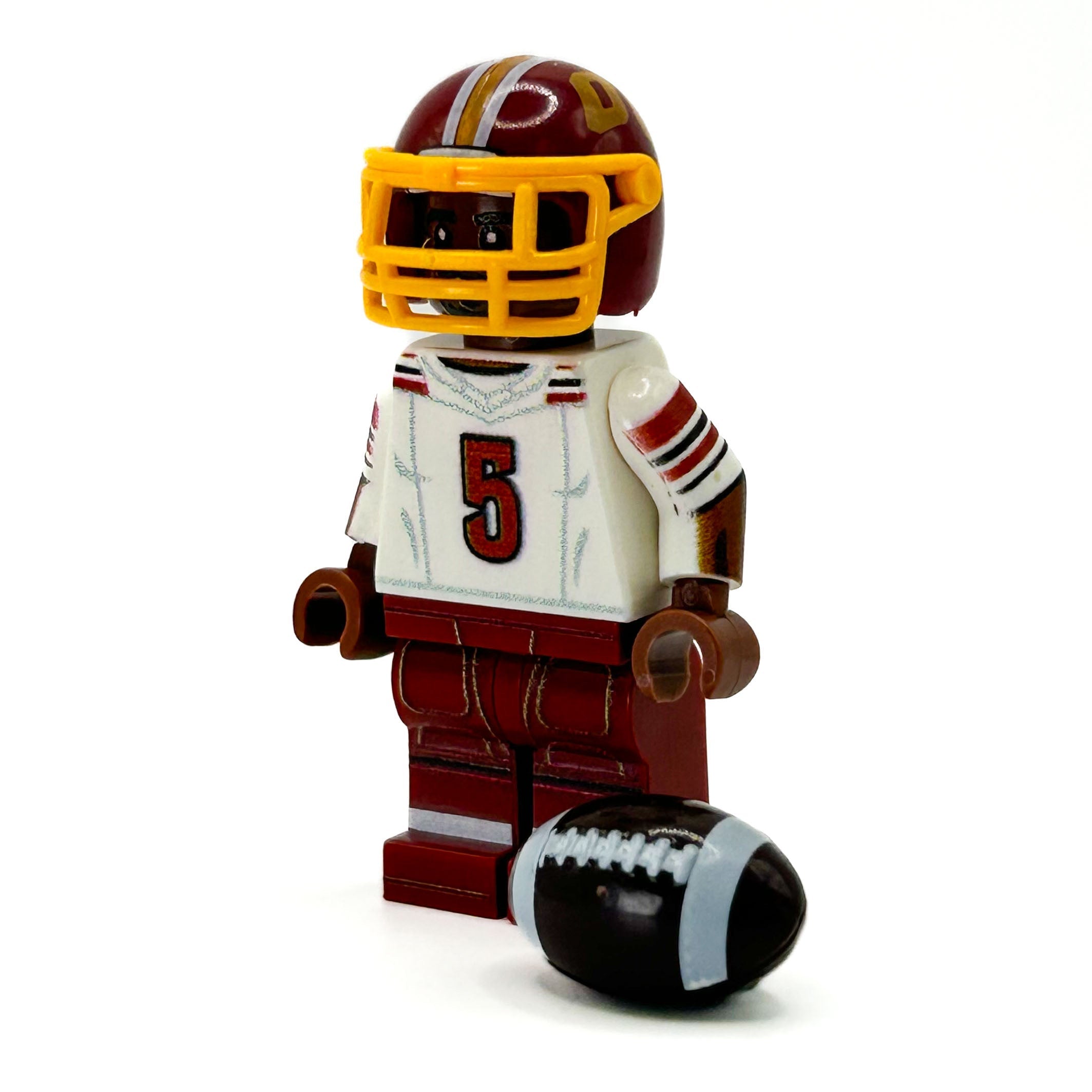 Brickshow Shop Custom LEGO® Minifigure – #5 QB Jayden Washington Football Player - B3 Customs Collectible