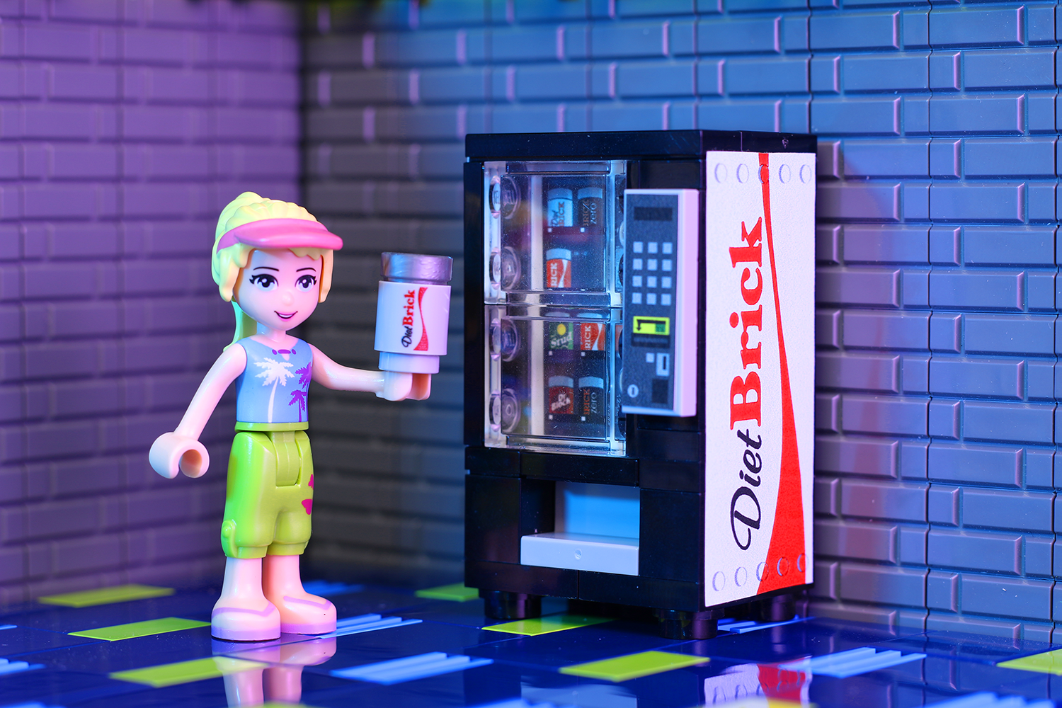 Diet Brick - B3 Customs Soda Vending Machine made using LEGO parts