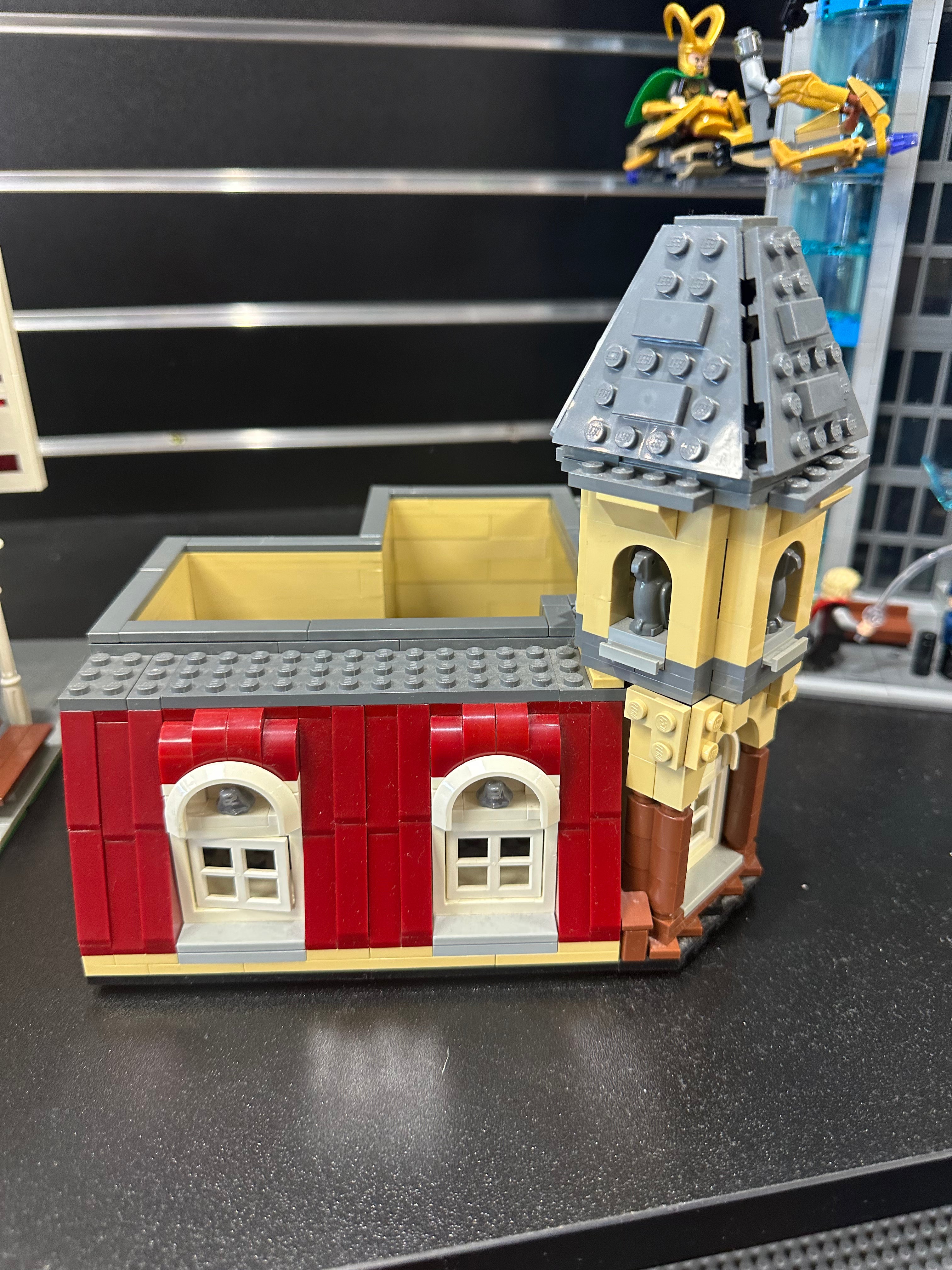 10182 LEGO Café Corner {Cafe} BUV