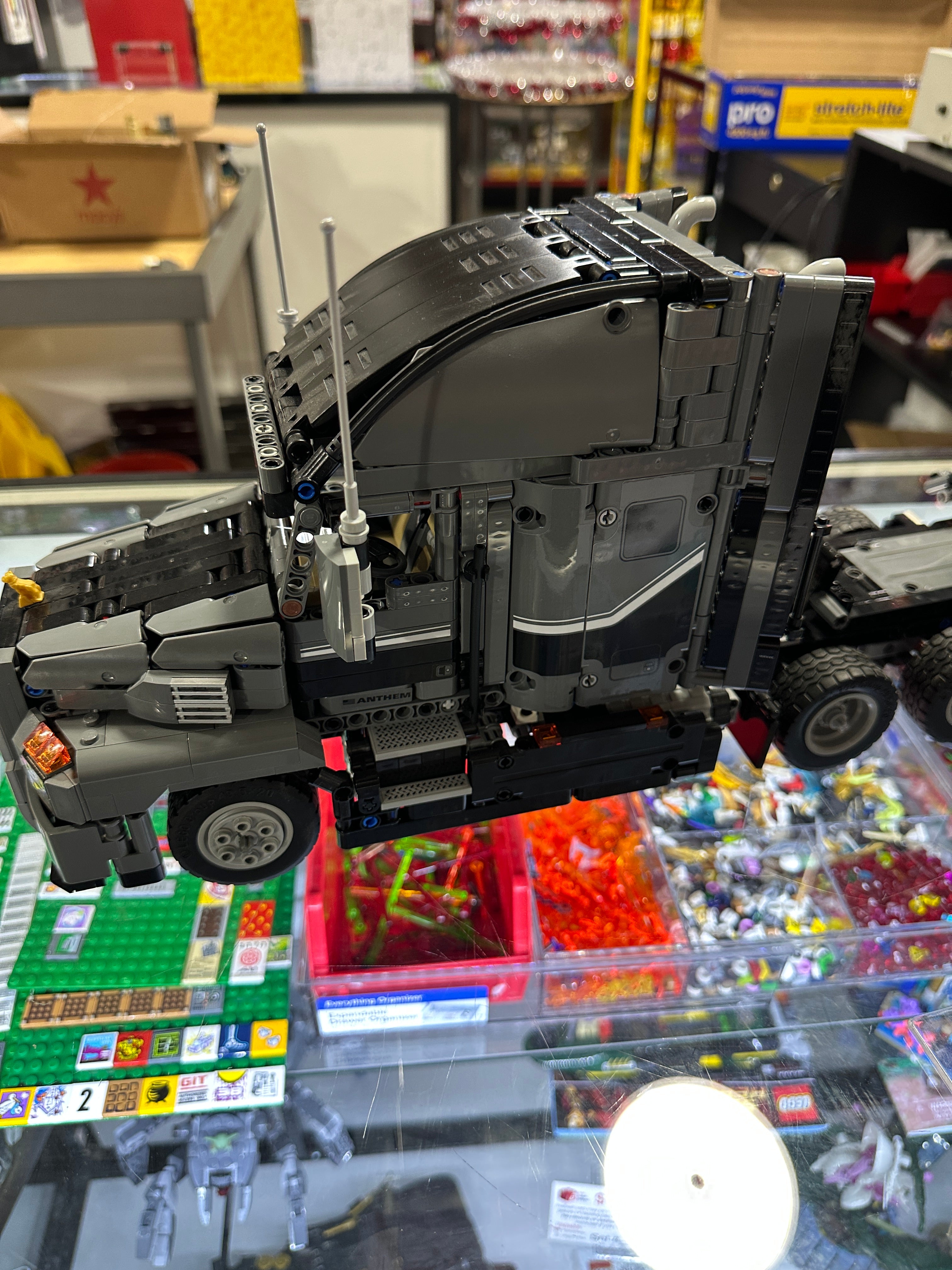 LEGO® Technic 42078-1 - Mack Anthem BUV