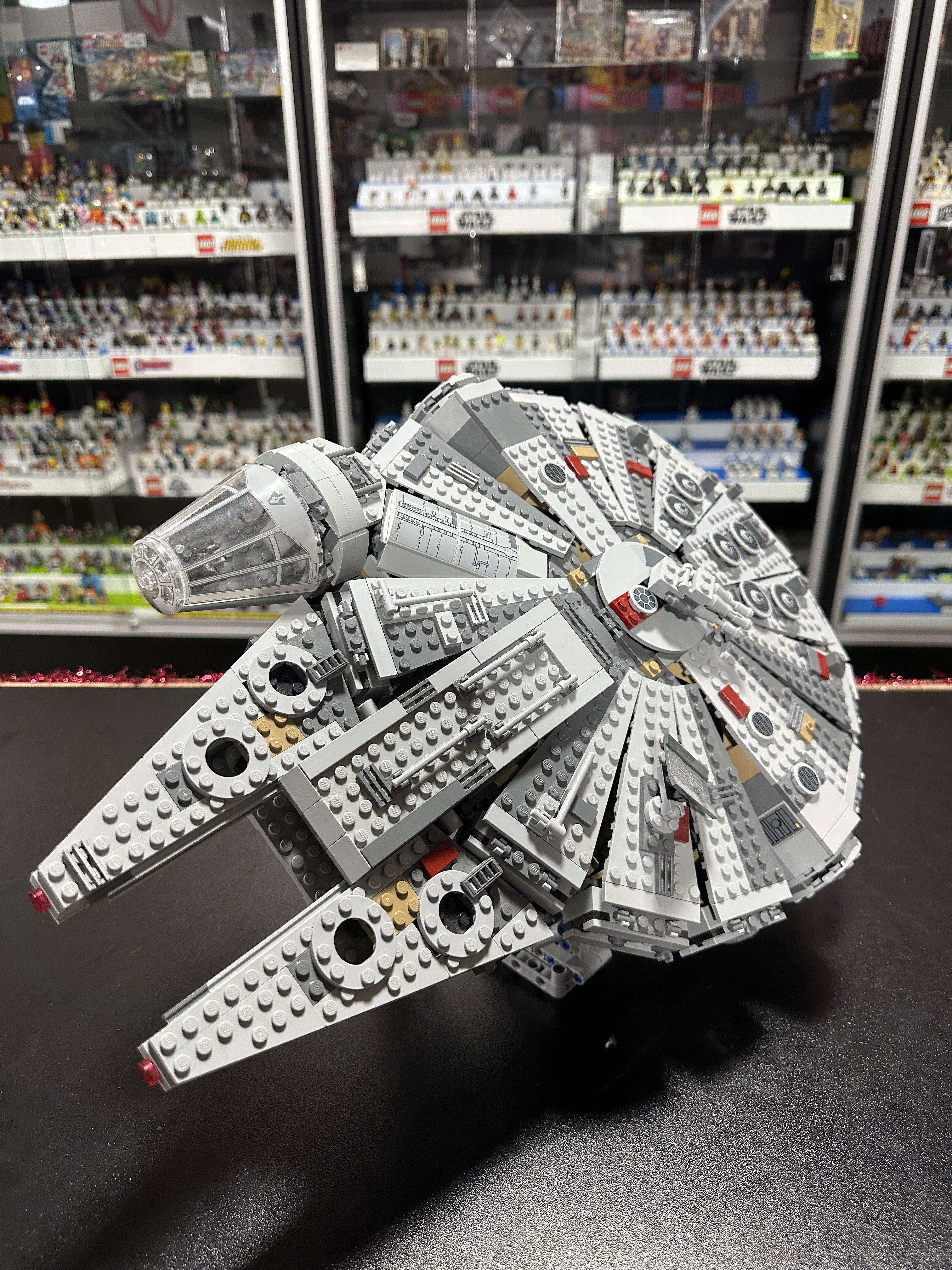 LEGO® Star Wars 75105-1 - Millennium Falcon BUV