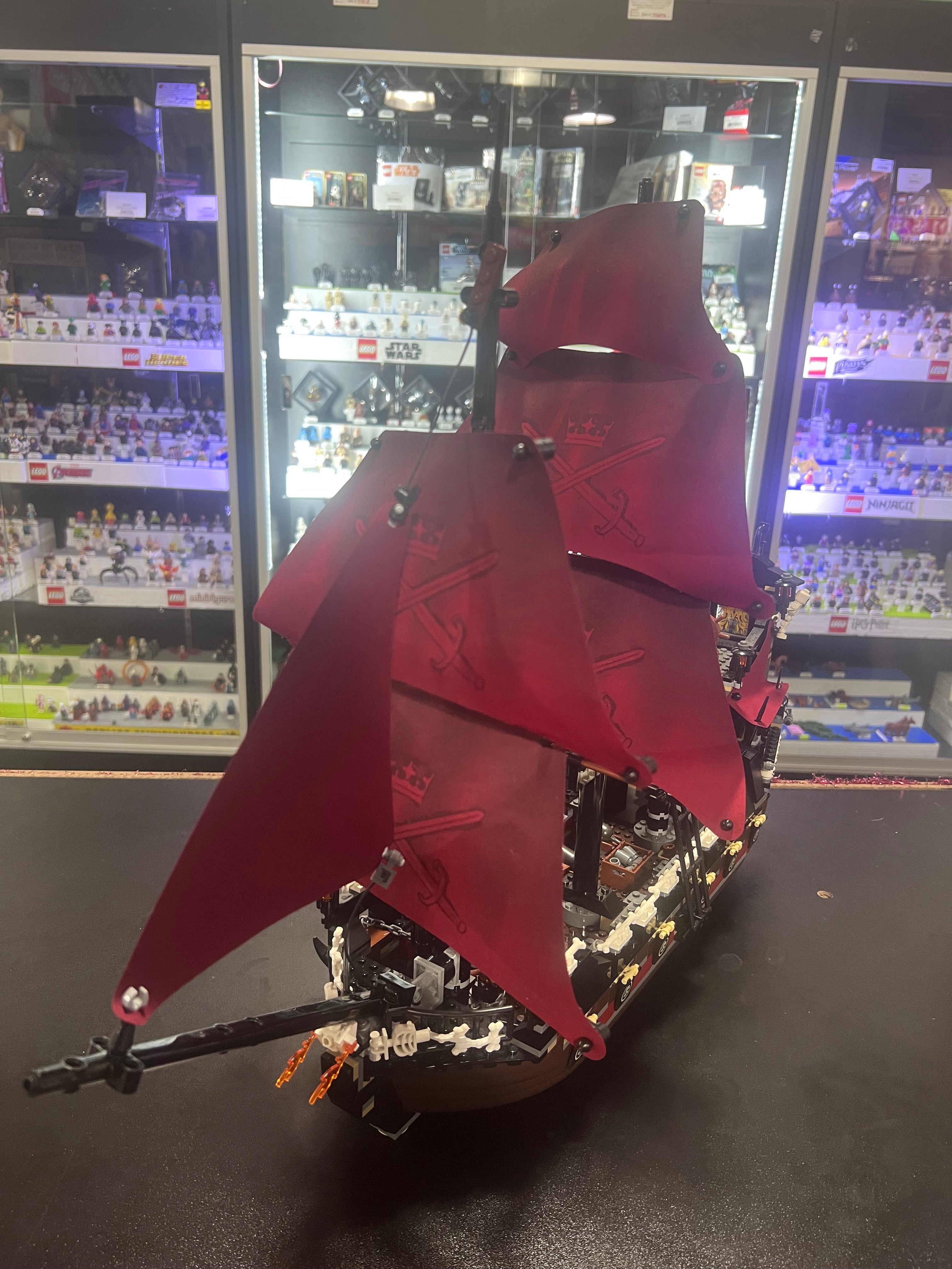 LEGO® Pirates of the Caribbean 4195-1 Queen Anne's Revenge (BUV)