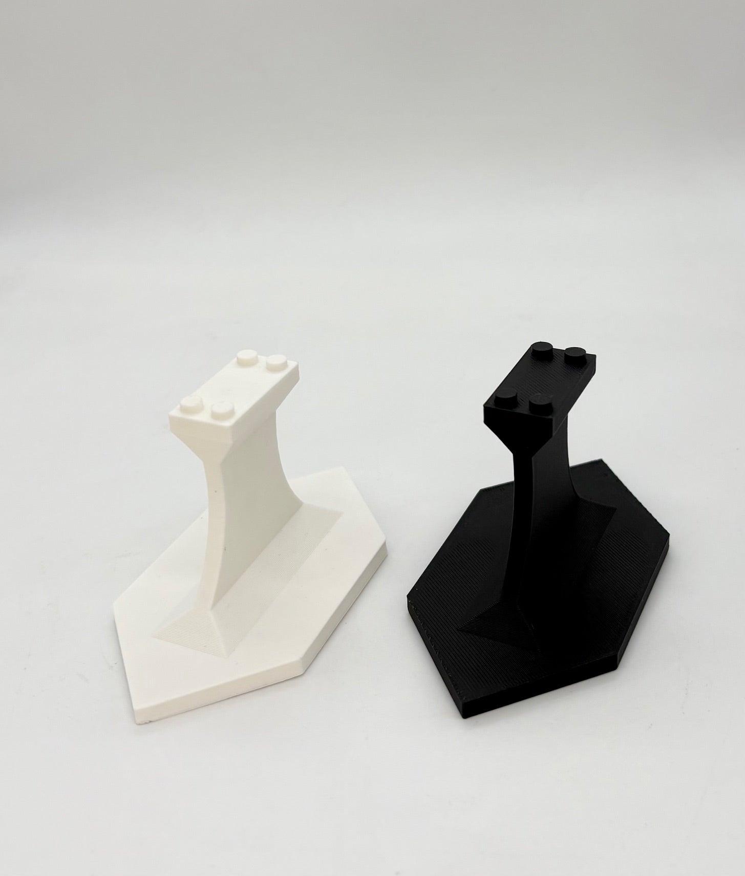 3D Printed LEGO® Brick Stands (Mix Styles & Colors)