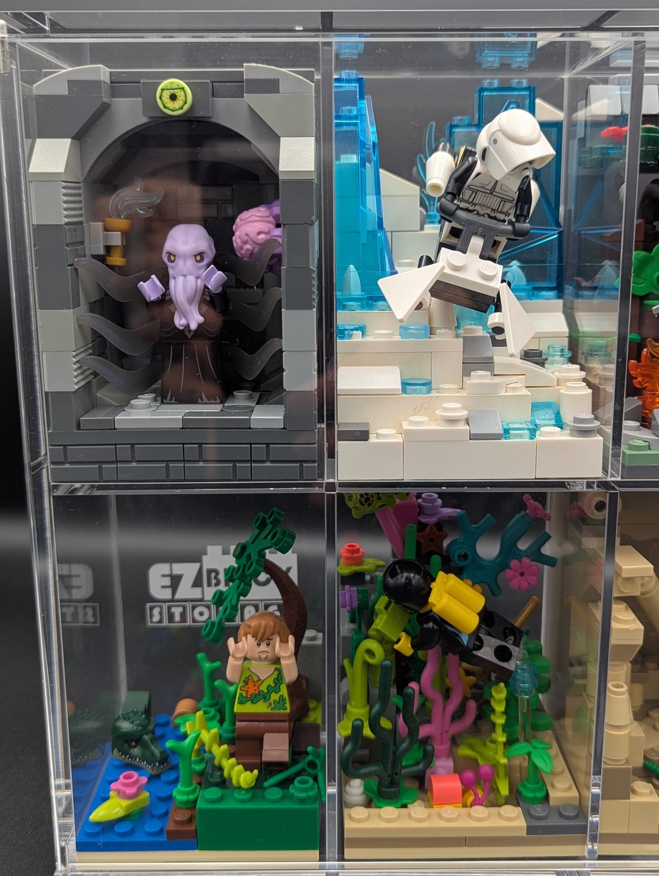 LEGO® Display – EZ Diorama Display