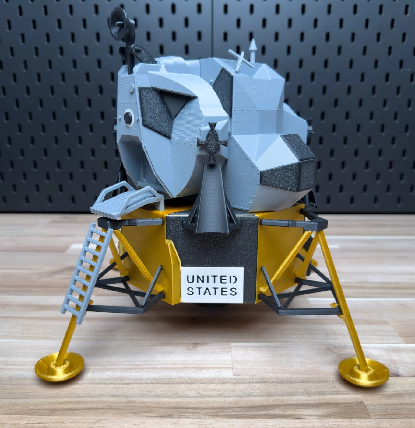 3D Printed Lunar Lander Building Kit