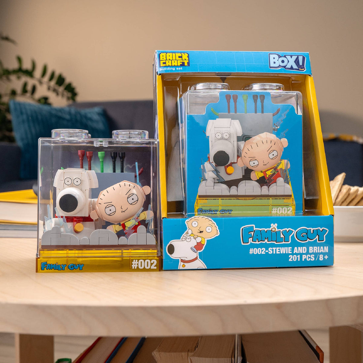Family Guy Stewie & Brian Box Building Set 201pc
