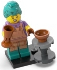 LEGO® Collectible Minifigure Series 24 – col24-9 Potter  set w/Stand & Acces Complete Set with Stand & Accessories
