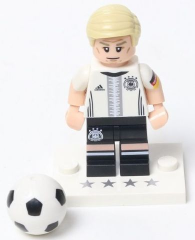 LEGO® Collectible Minifigure Series  – coldfb-7 Bastian Schweinsteiger DFB set w/Stand & Acces Complete Set