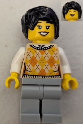 Preowned LEGO® Minifigure – Town cty1808 Hot Dog Stand Customer - Female, Tan Knit Argyle Sweater Vest, Light Bluish Gray